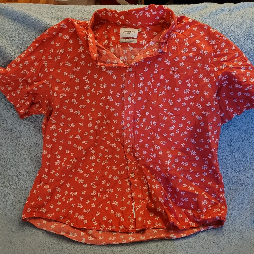 Goodfellow Red Floral Casual Button Down Shirt